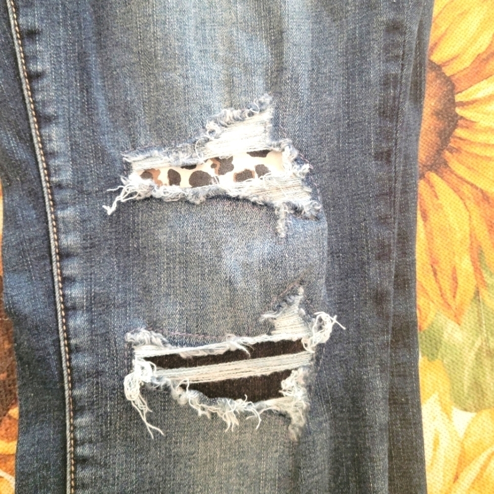 Maurices Jeans - Picture 2 of 3